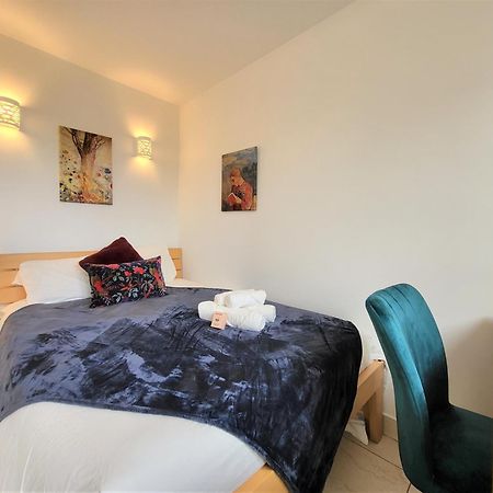 Le Prasino - Paisible Appartement Proche Rer - Bail Mobilite Massy  Exteriör bild